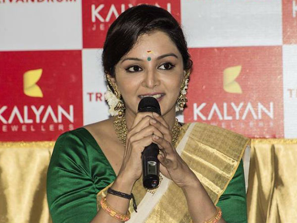 പിന്നില്‍ പ്രവര്‍ത്തിച്ചത് 