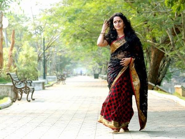 നില്ക്കാറില്ല