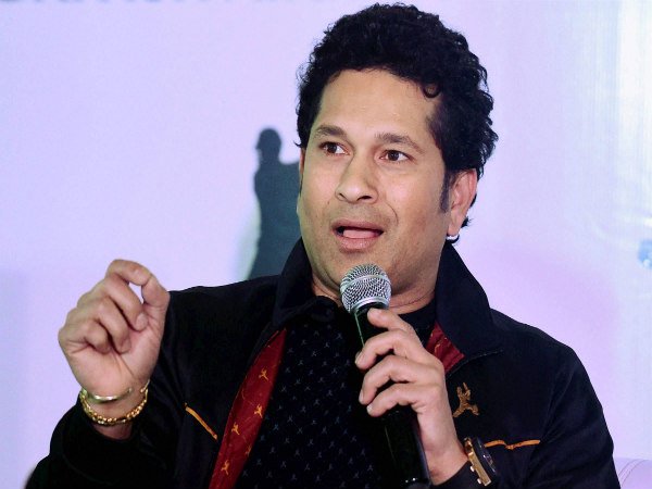 ഏറ്റവും വലിയ പ്രീമിയര്‍ ഷോ