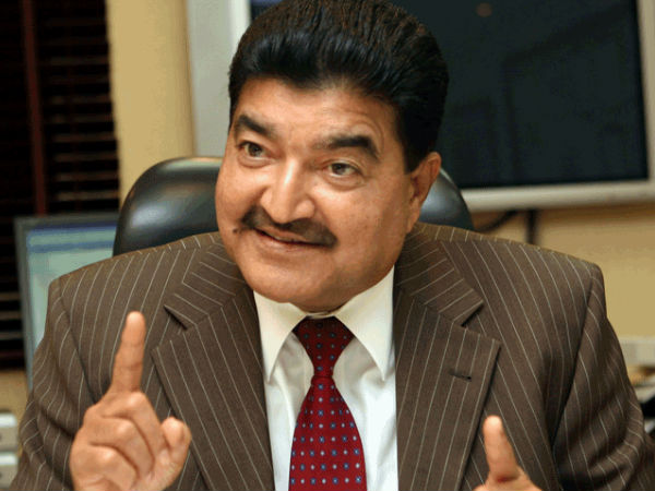 മുതല്‍ മുടക്കിനെക്കുറിച്ച്