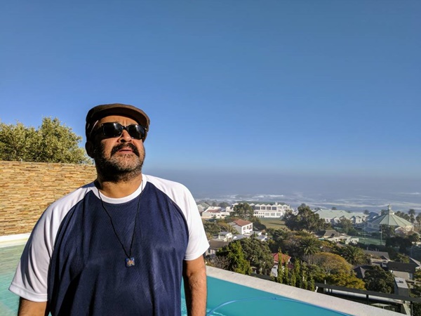 കോളേജ് പശ്ചാത്തലം