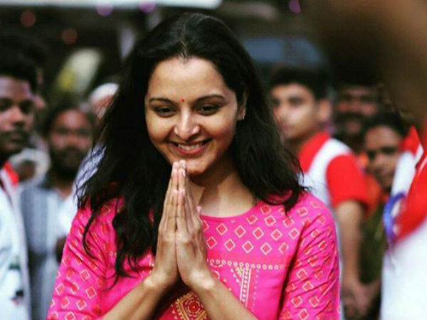 പലതും കൂട്ടിക്കുഴയ്ക്കുന്നു