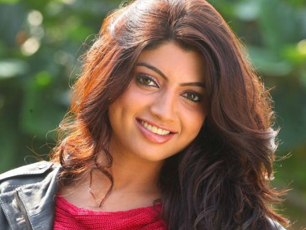 ആകാന്‍ഷ പൂരി