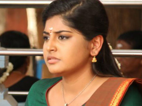 തിരിച്ചി പെണ്‍കുട്ടിയായപ്പോള്‍