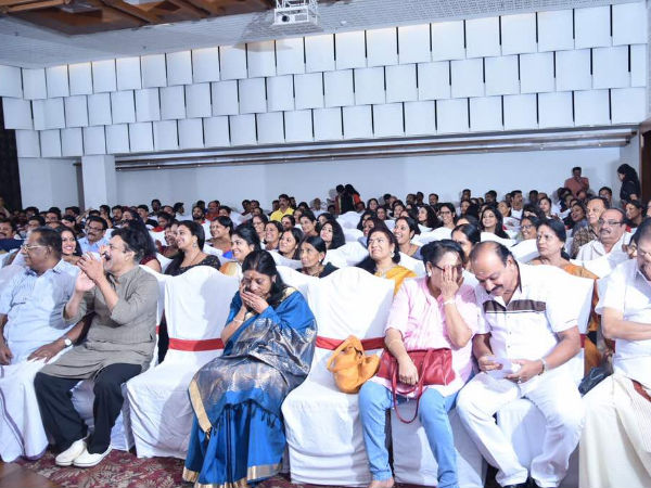 സെല്‍ഫി ടൈം