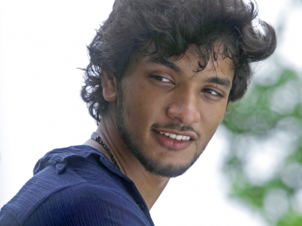 സൗഹൃദമെന്നാല് പ്രേമമെന്നല്ല