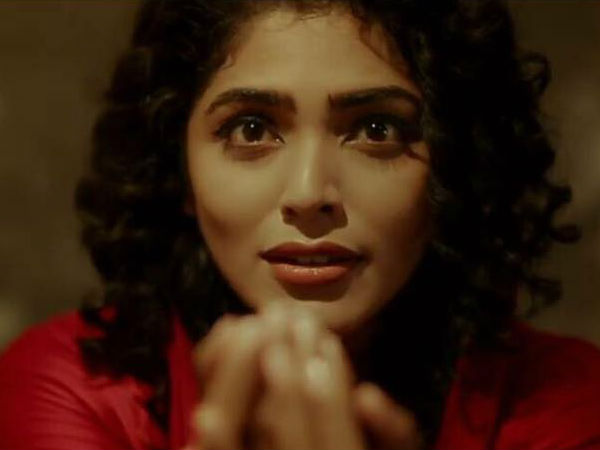 ഒന്നിച്ച് നിന്നേ പറ്റൂ