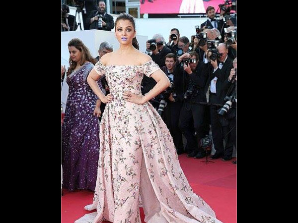  തിളങ്ങി