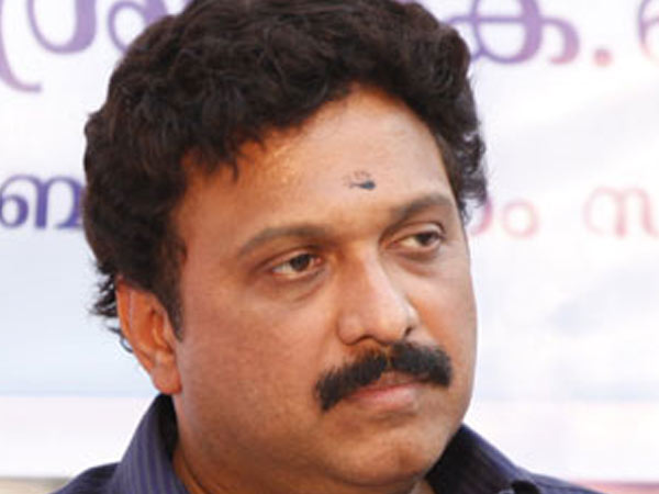 മാധ്യമങ്ങളോട് ഉറഞ്ഞ് തുള്ളി