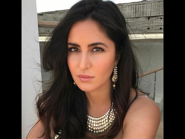  ആലിയയെ വരുണ്‍ ധവാന് തന്നെ കൊടുക്കു