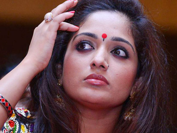 അഭിനയം നിര്‍ത്തി