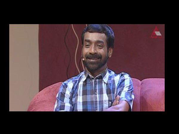 ഫേസ്ബുക്കില്‍ വാര്‍ത്ത വന്നത്