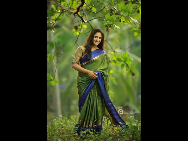  തുല്യ സമ്മതത്തോടെ..