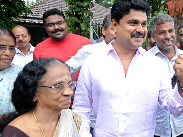 അമ്മ വിളിച്ചപ്പോള്‍