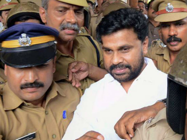 ദിലീപ് ഉറങ്ങുകയായിരുന്നു