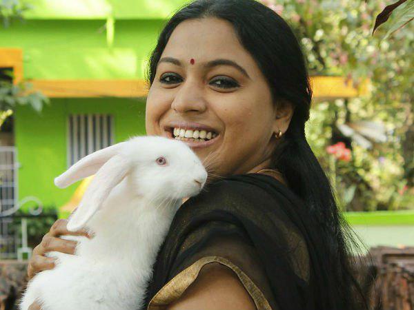 മുകേഷ് മോശമായി പെരുമാറിയിട്ടില്ല