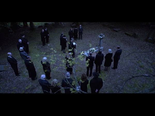 പോസ്റ്റര്‍ തന്നെ ഞെട്ടിച്ചിരുന്നു