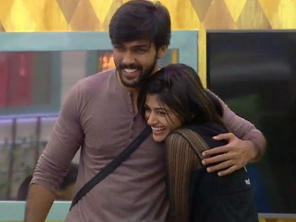 ആരവുമായുള്ള പ്രണയം