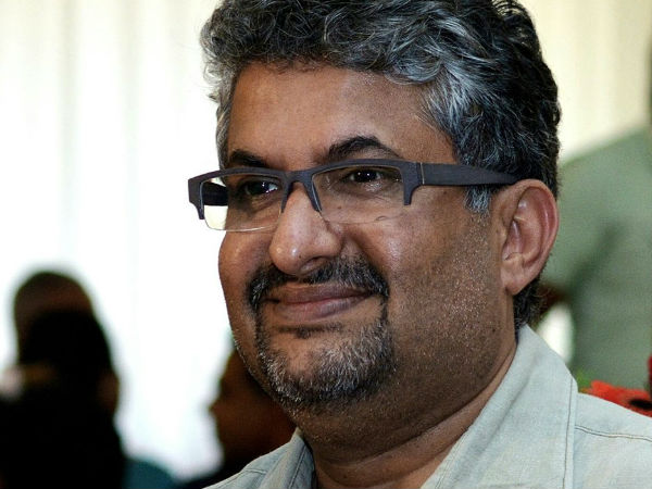 ദിവ്യപരിവേഷമൊന്നുമില്ല