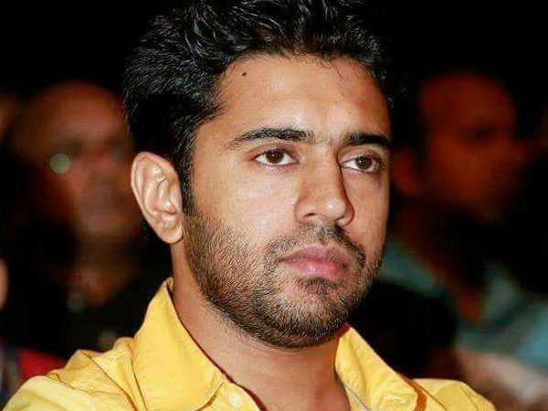 നിവിന്‍ ശാപമാണെന്ന് നാന