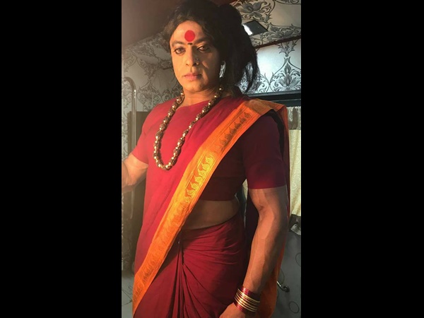 സാരി നന്നായി ചേരും..