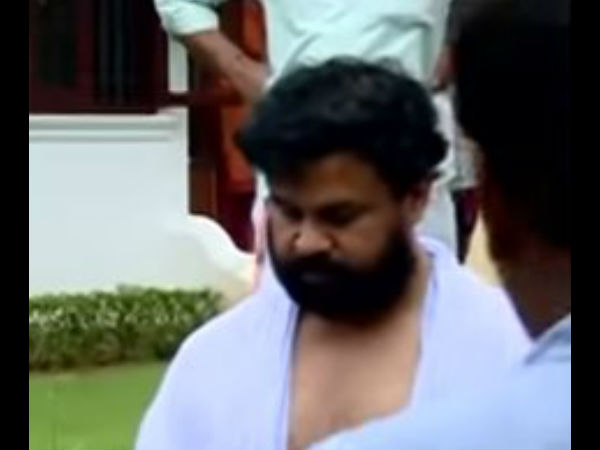 വൈകാരികമായ രംഗങ്ങള്‍