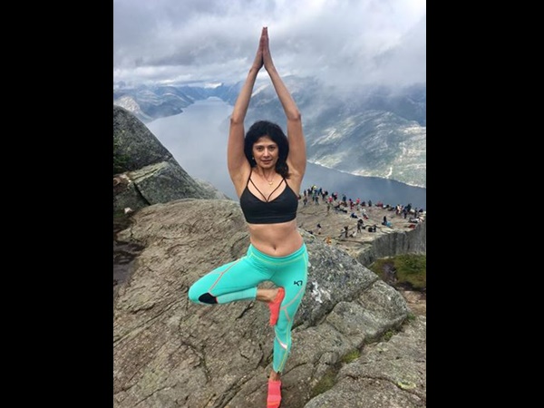  ചന്ദ്രലേഖ