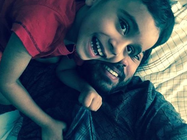  പിറന്നാള്‍ ആഘോഷിക്കുന്നു