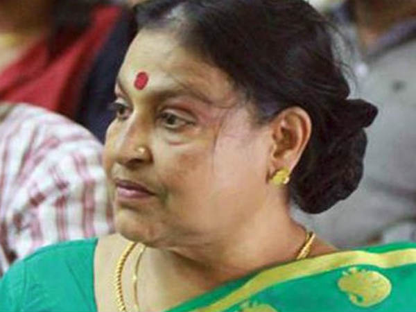  രോഗം കുടുംബത്തെ കാര്‍ന്ന് തീന്നു