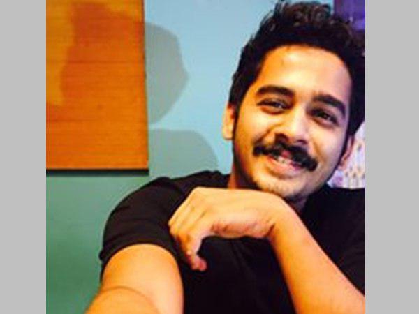 പാലും പഴവും