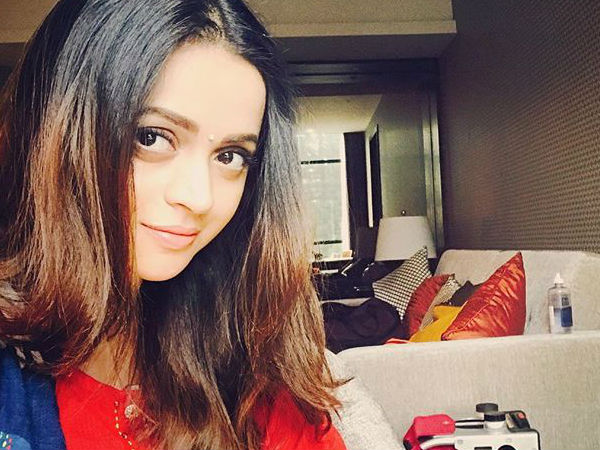 അഭിനയം തുടരും