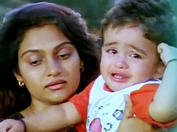 മാധവി എത്തി