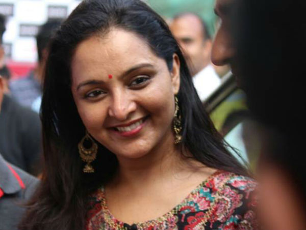 ഐവി ശശിയും ആ തൊപ്പിയും