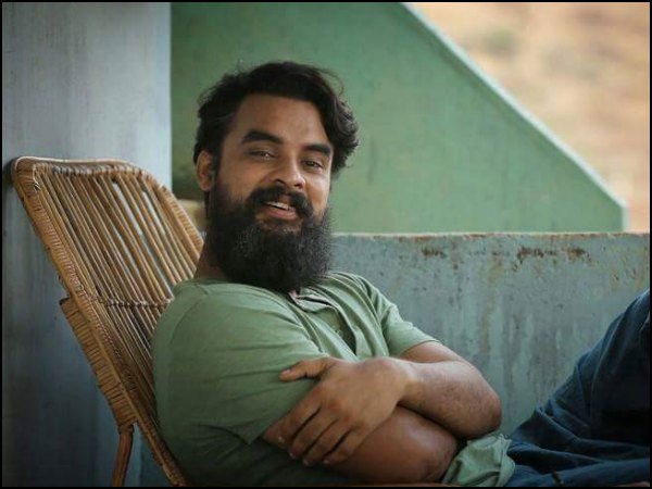 തീവണ്ടി 