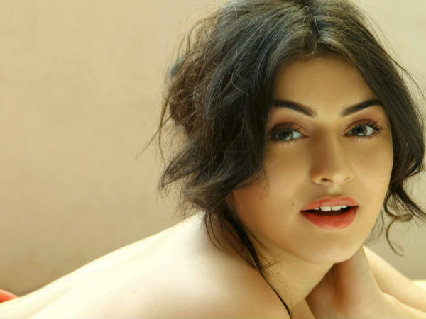 പരിഹാസം മാത്രം