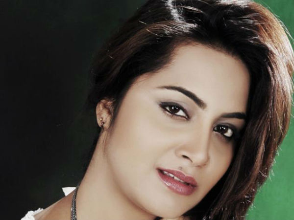 32 കഴിഞ്ഞു എന്നിട്ടും 