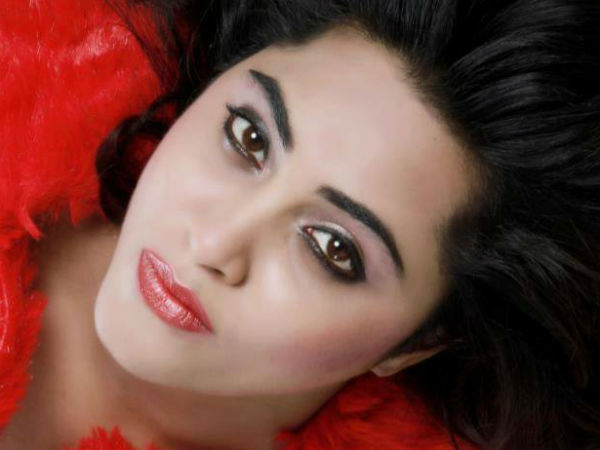  പത്ത് ക്രിമിനല്‍ കേസുകള്‍ 