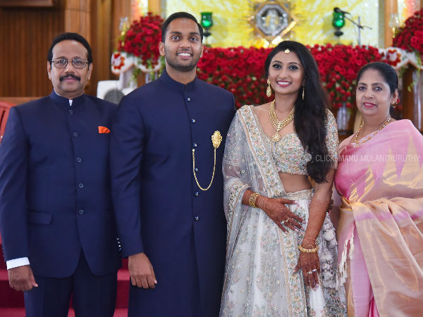 വരന്റെ കുടുംബം