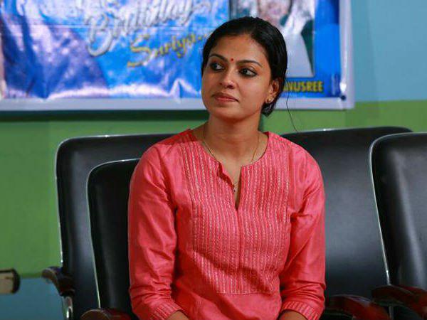 അനുശ്രീയുടെ മറുപടി