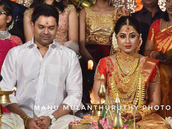 അനുഗ്രഹത്തോടെ