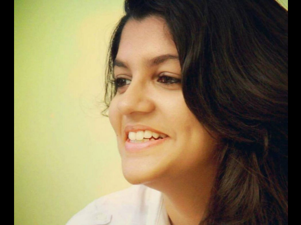 കാമുകി വരുന്നു