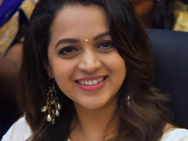 മാലാഖയെ പോലെ