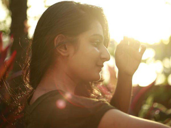 അന്യഭാഷയിലേക്ക് 