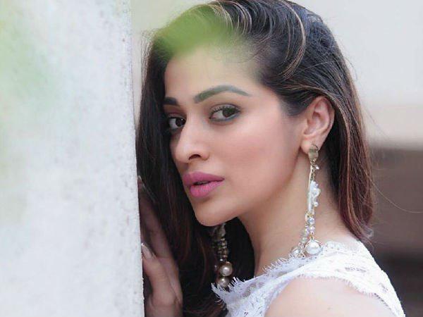 ജൂലി ടു അത് മാത്രമല്ല 