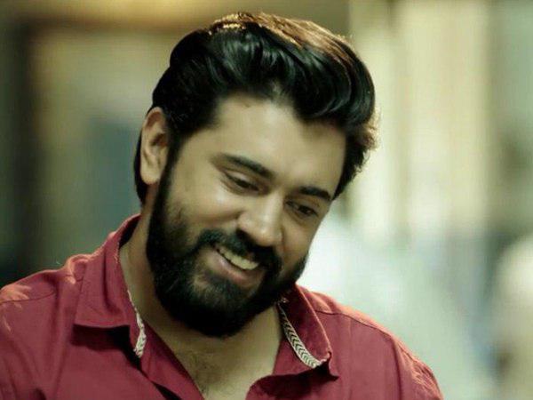 ടൈറ്റില്‍ സോങ്ങ്