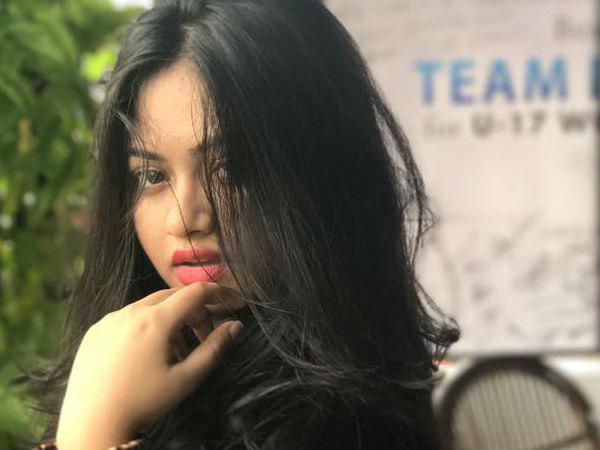 വില്ലത്തിയായ നായിക 