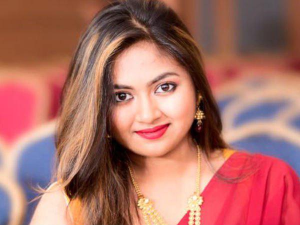 ധാരാളം സിനിമകള്‍ 