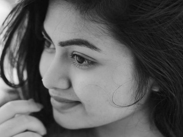 അന്യഭാഷയിലേക്ക് 