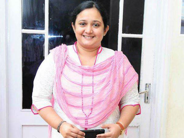 തിരക്കഥയും സംഭാഷണവും