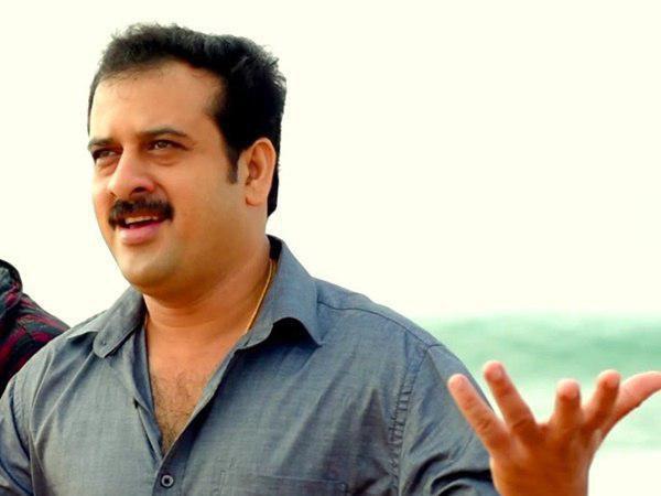 ചേട്ടനുള്ളത് കൊണ്ട് രക്ഷപ്പെട്ട് പോകുന്നു